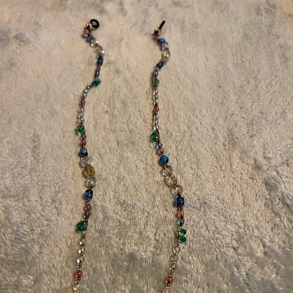 Beaded Glass Eyeglass Holder - Picture 4 of 4